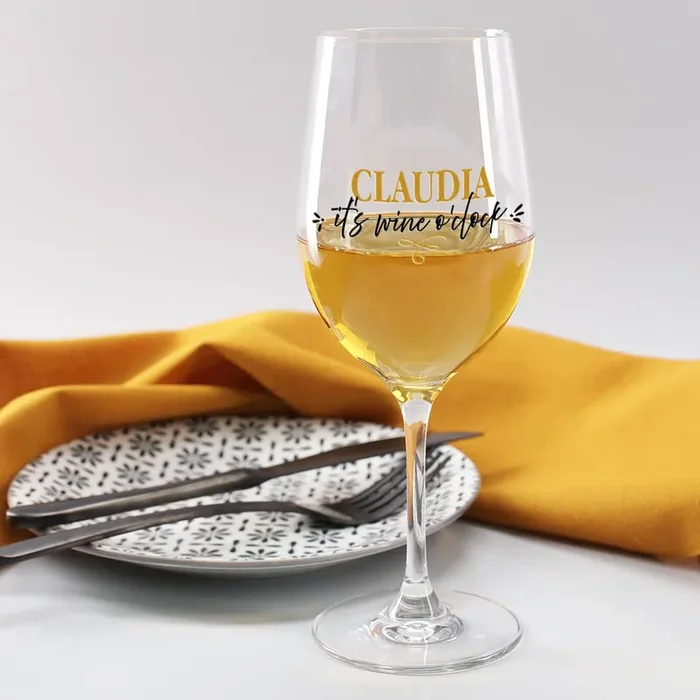 Bedrucktes Weinglas It‘s wine o‘clock mit Name