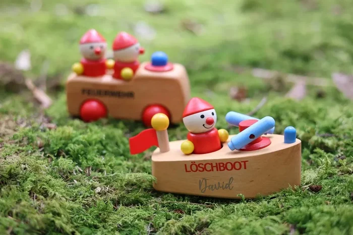 Feuerwehrboot mit Wicht personalisiert