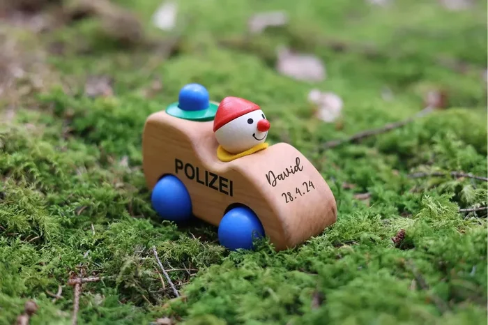 Polizei Auto mit Wicht personalisiert