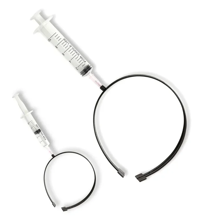 Unglaubliche Spritze Im Kopf