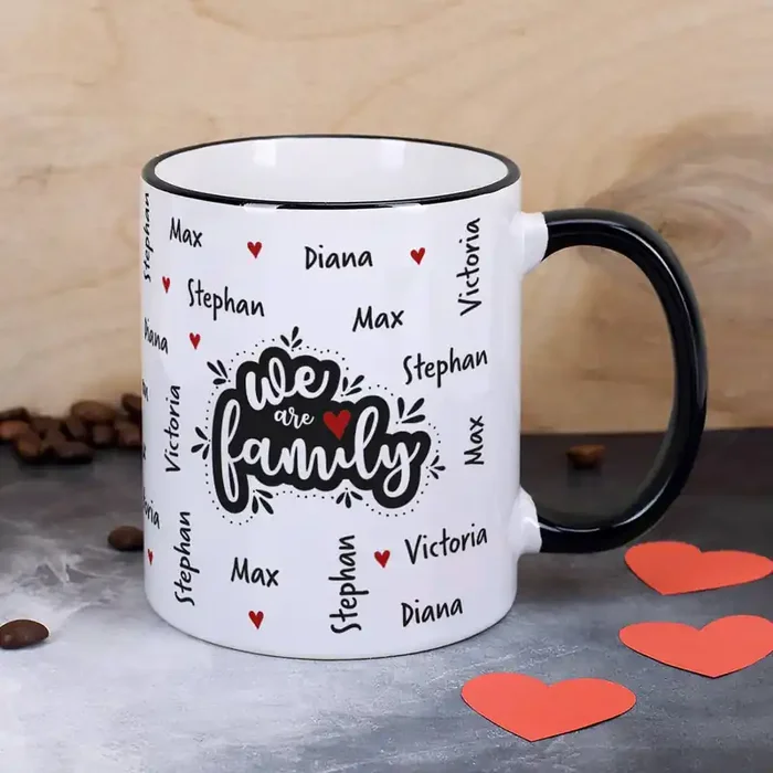 We are family – Tasse mit vier Namen