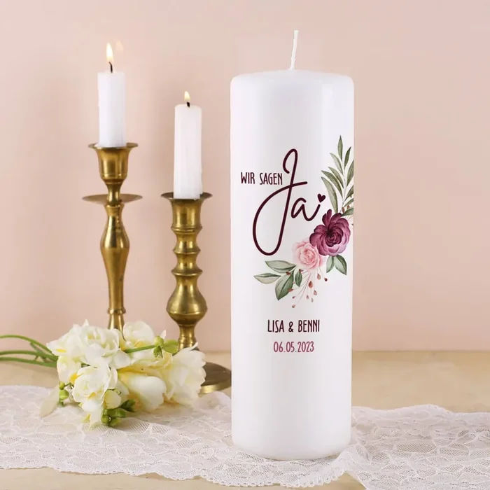Wir sagen Ja! – Hochzeitskerze mit Rosenmotiv